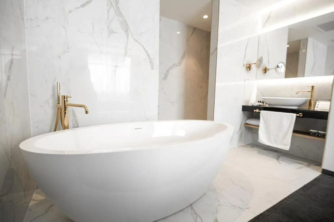 Elegans Hotel Brdo 克拉尼