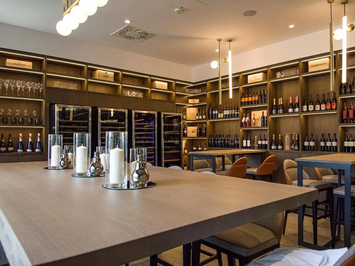 Elegans Hotel Brdo Κραν
