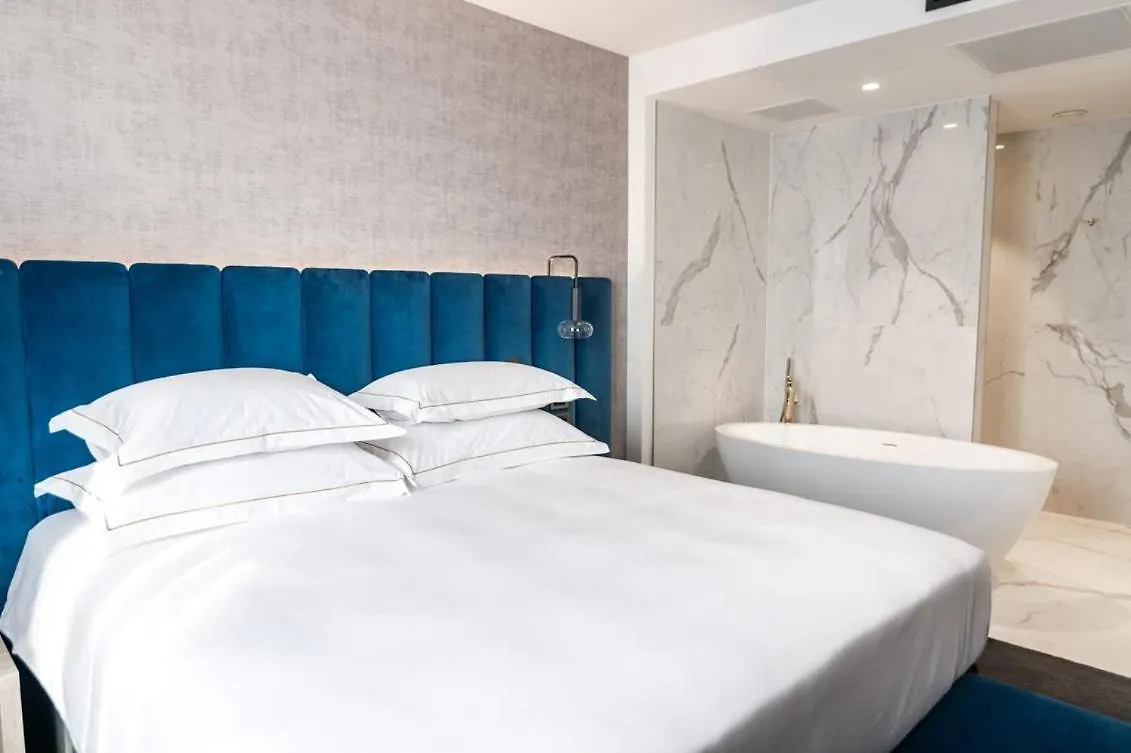Elegans Hotel Brdo Κραν