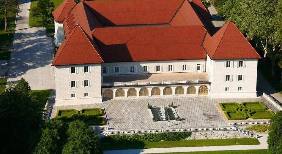Elegans Hotel Brdo Κραν